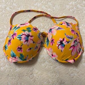 Push up bikini top, criss cross back